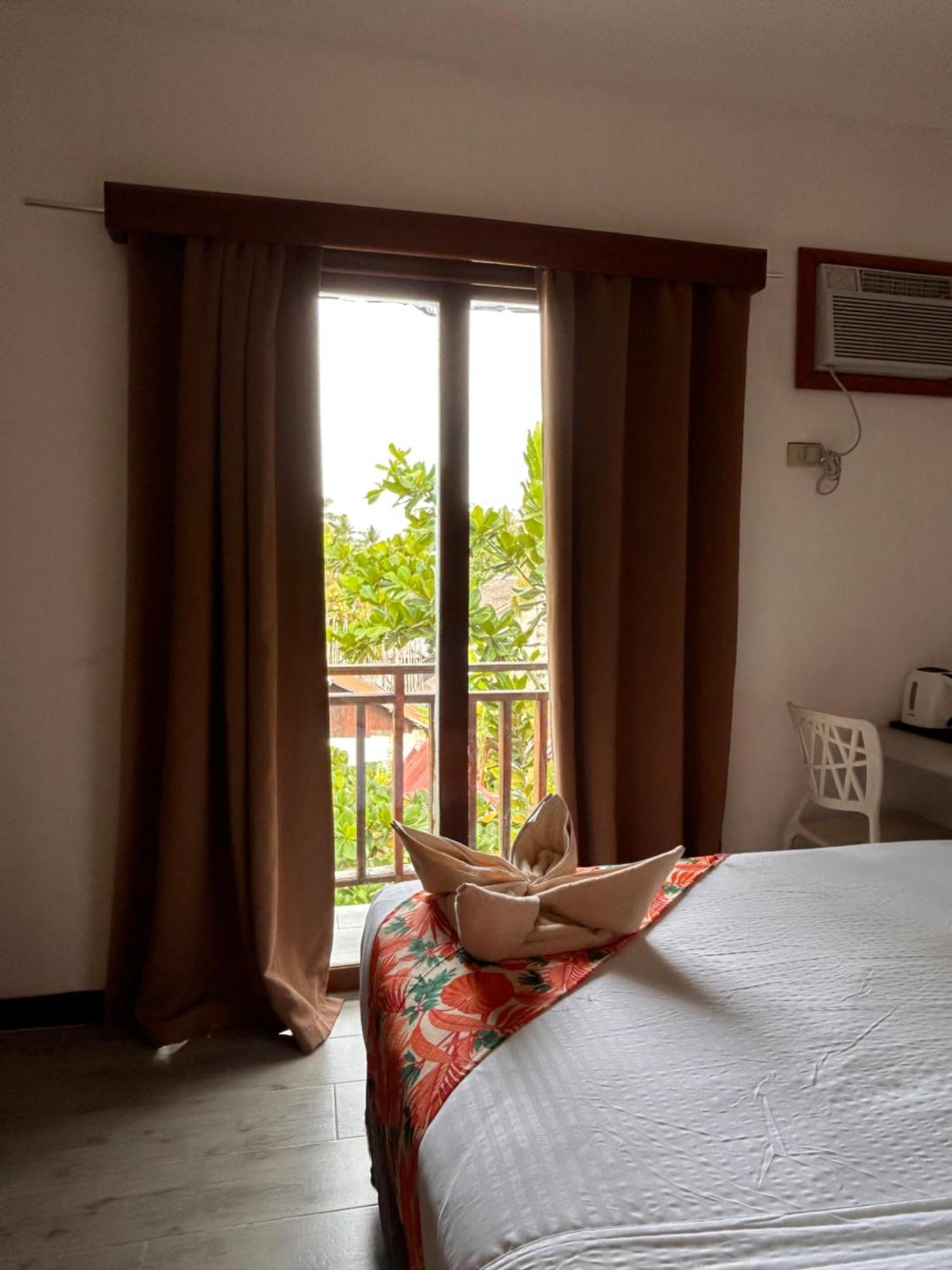 Puyo Suites Homestay General Luna  Exterior foto