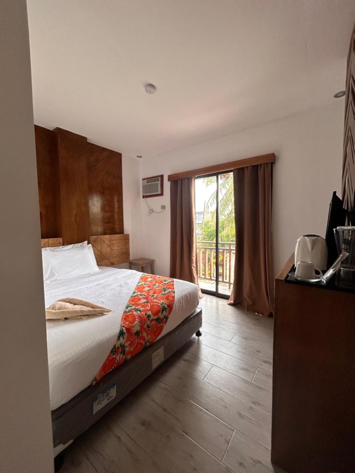 Puyo Suites Homestay General Luna  Exterior foto
