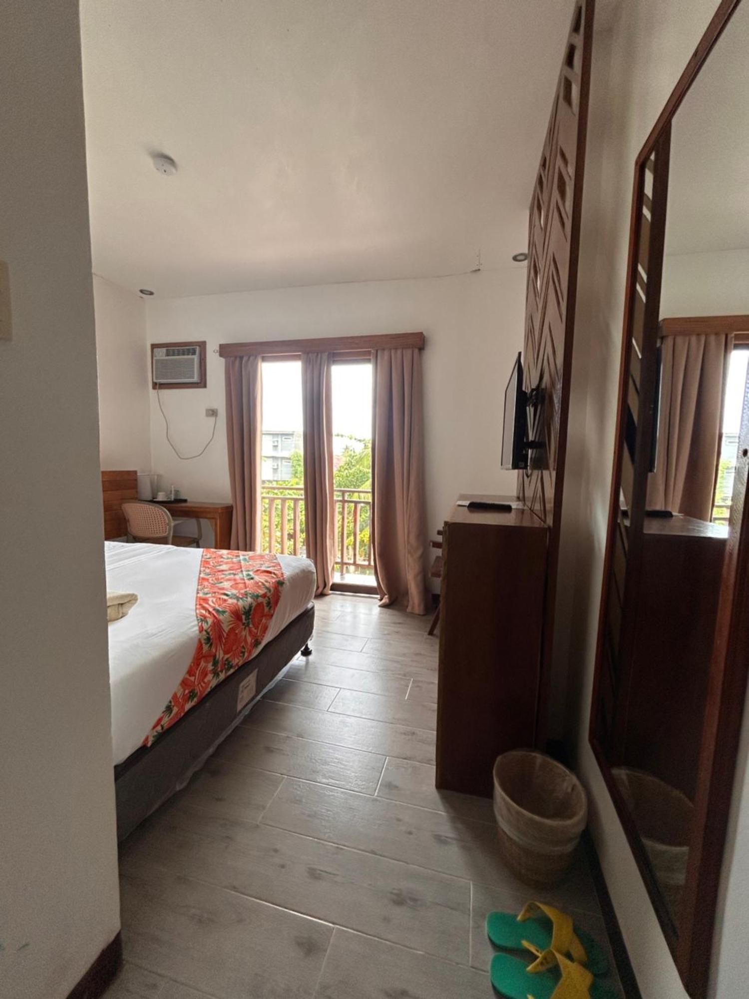 Puyo Suites Homestay General Luna  Exterior foto