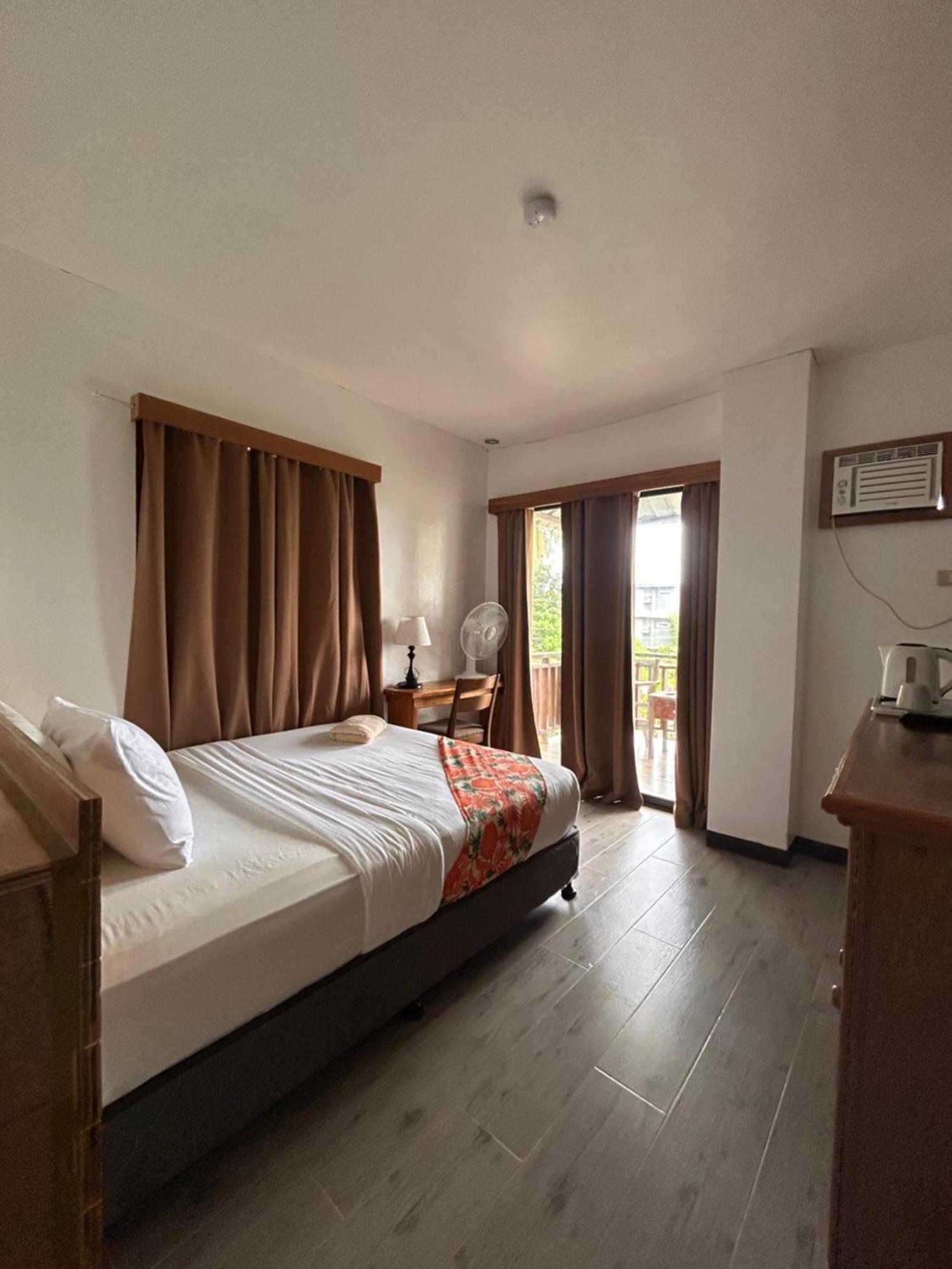 Puyo Suites Homestay General Luna  Exterior foto